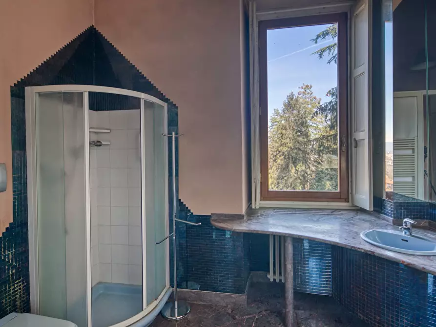 Immagine 18 di Appartamento in vendita  in Strada Superga a Torino