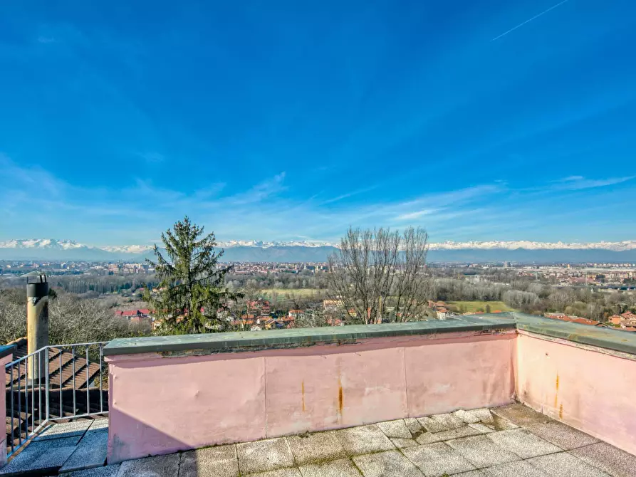 Immagine 10 di Appartamento in vendita  in Strada Superga a Torino