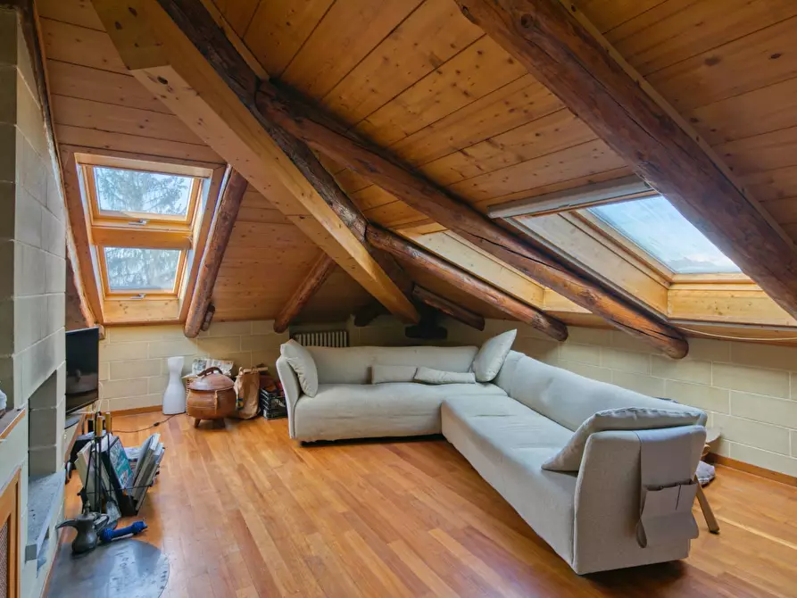 Immagine 13 di Appartamento in vendita  in Strada Superga a Torino