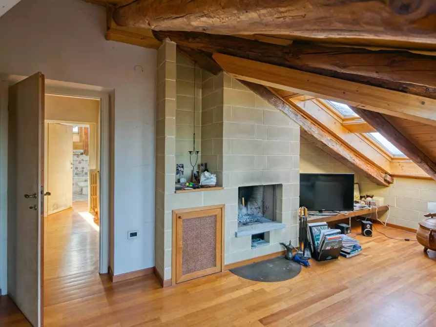 Immagine 14 di Appartamento in vendita  in Strada Superga a Torino