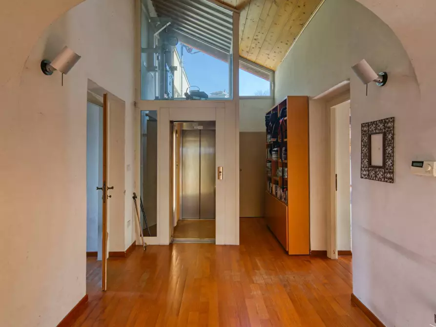 Immagine 16 di Appartamento in vendita  in Strada Superga a Torino