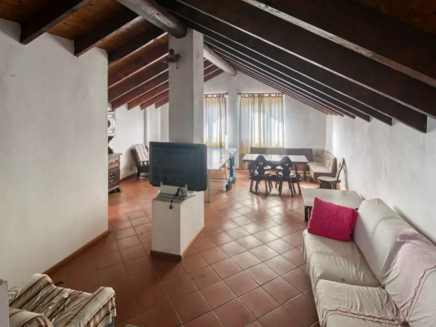 Immagine 20 di Casa indipendente in vendita  in località Vallarone a Asti