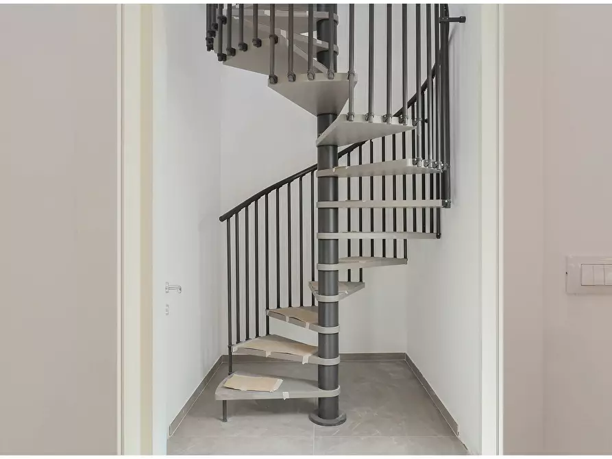 Immagine 7 di Loft/Open space in vendita  in Corso Lecce a Torino