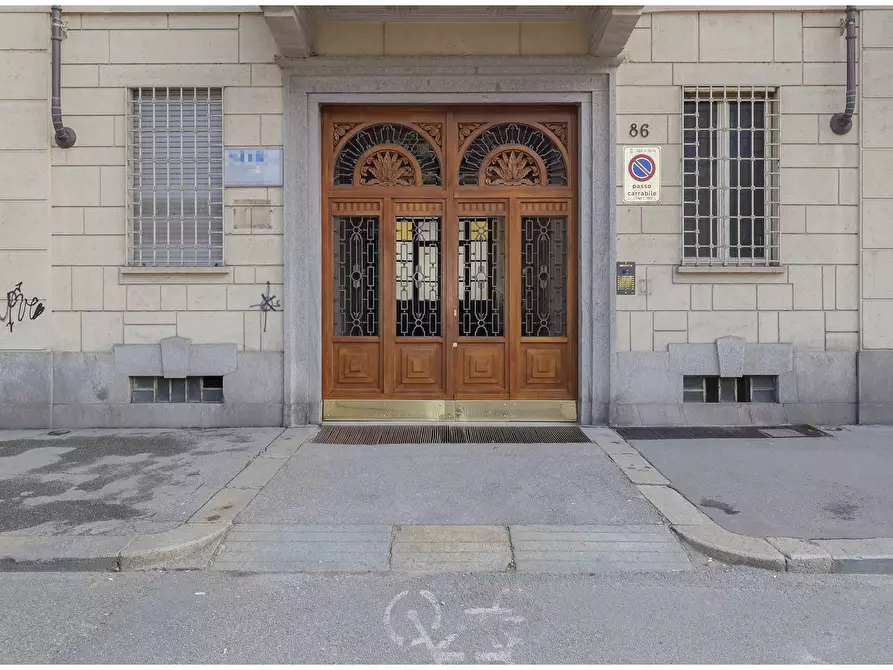 Immagine 18 di Loft/Open space in vendita  in Corso Lecce a Torino