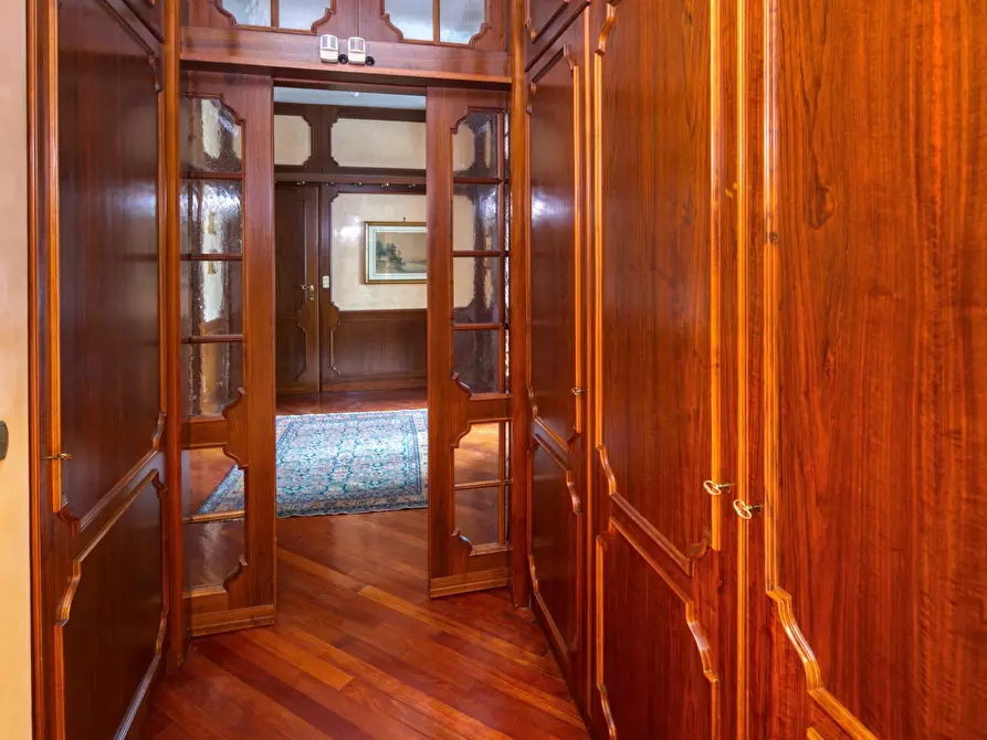 Immagine 15 di Appartamento in vendita  in corso Montecucco a Torino