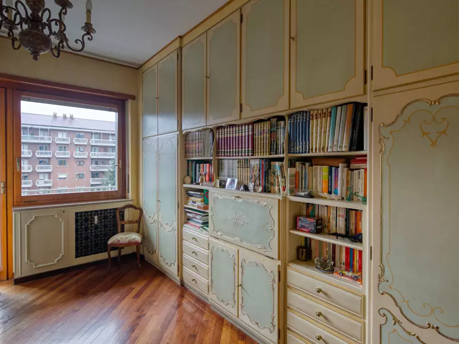 Immagine 16 di Appartamento in vendita  in corso Montecucco a Torino