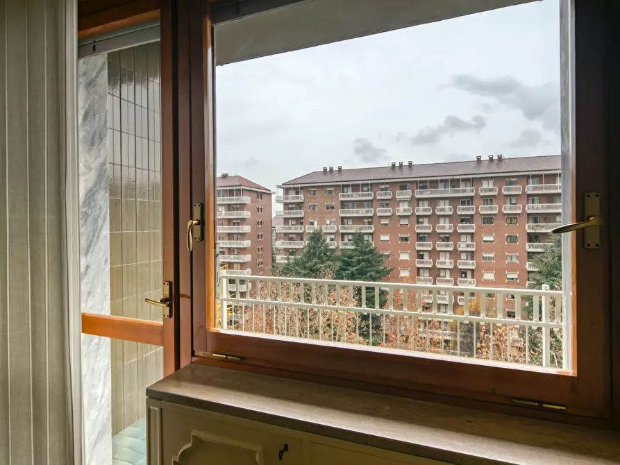 Immagine 17 di Appartamento in vendita  in corso Montecucco a Torino