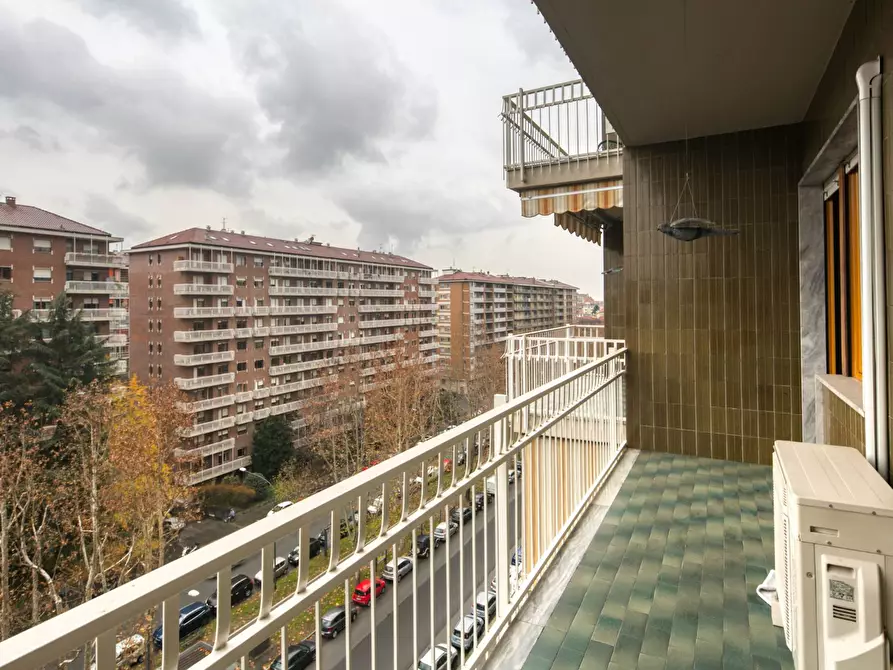 Immagine 26 di Appartamento in vendita  in corso Montecucco a Torino