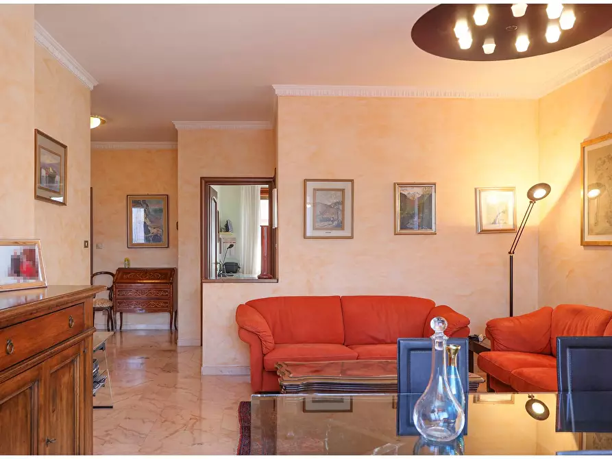 Immagine 11 di Appartamento in vendita  in Via Monte Bianco a Rivoli