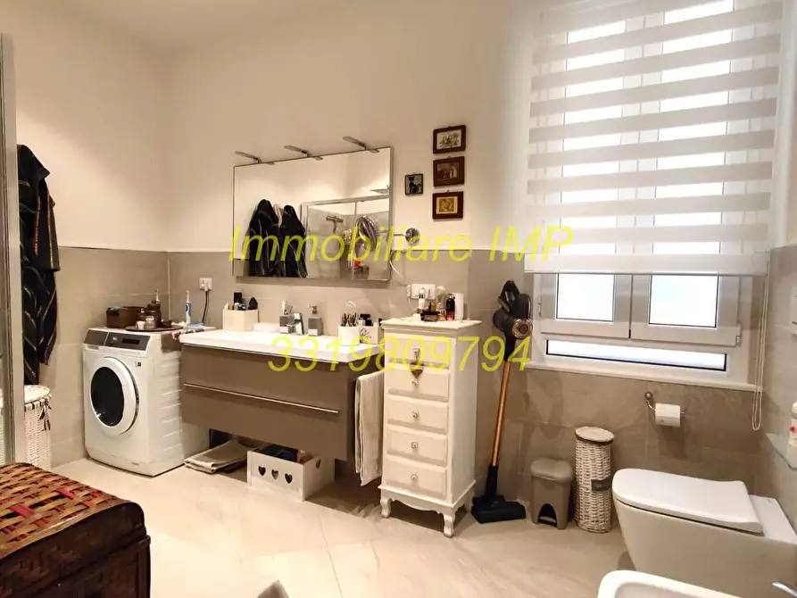 Immagine 11 di Appartamento in vendita  a Loano