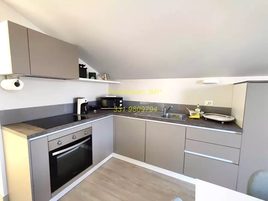 Immagine 12 di Attico in affitto  in via matteotti a Loano