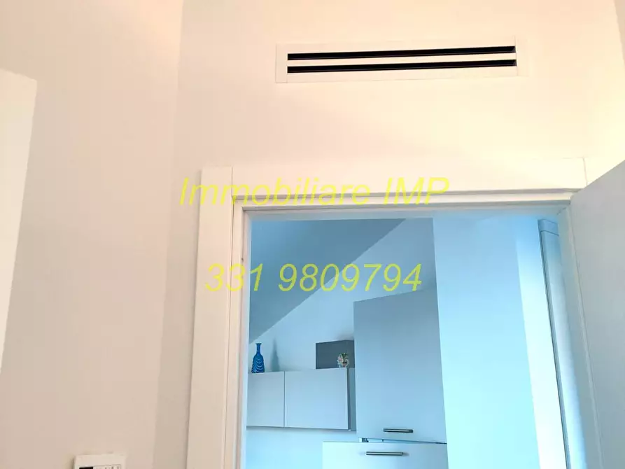 Immagine 17 di Attico in affitto  in Via Matteotti a Loano