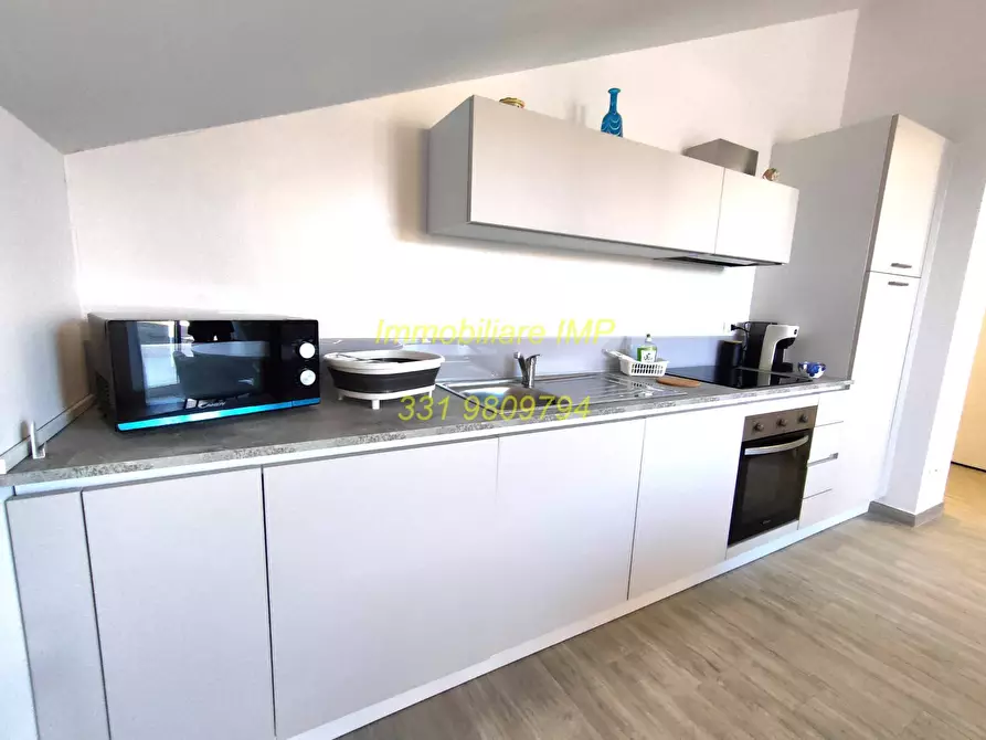 Immagine 8 di Attico in affitto  in Via Matteotti a Loano