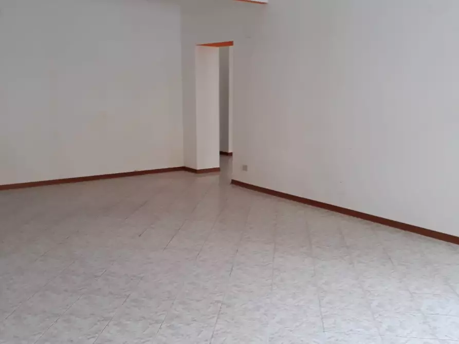 Immagine 3 di Negozio in affitto  in piazza cavour a Gorizia