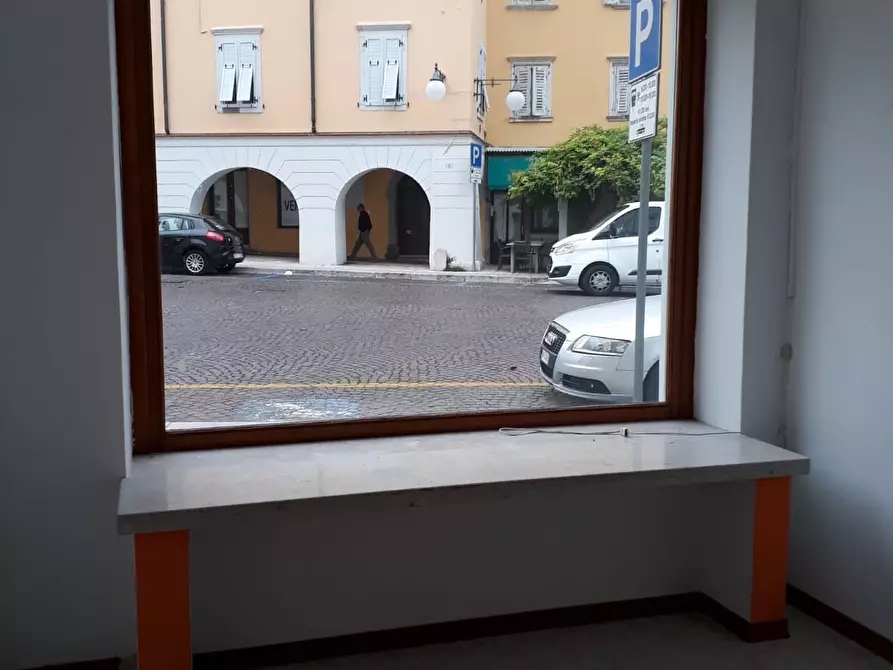 Immagine 6 di Negozio in affitto  in piazza cavour a Gorizia