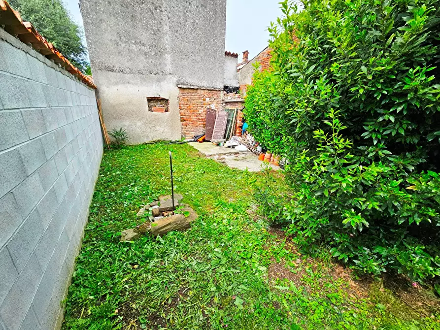 Immagine 4 di Villetta a schiera in vendita  in VIA RIALTO a Gorizia