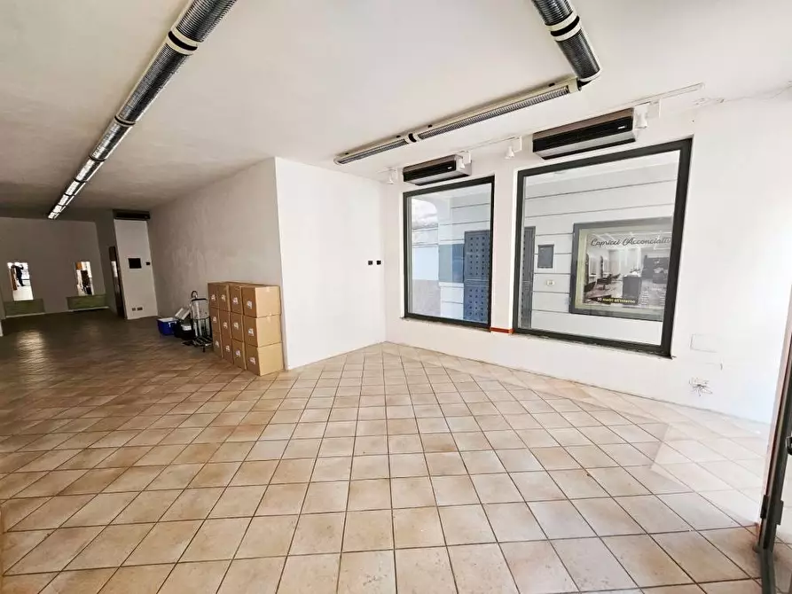 Immagine 4 di Negozio in affitto  in via Garibaldi a Gorizia
