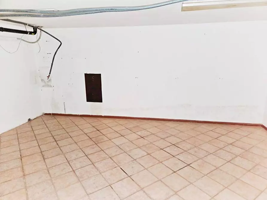 Immagine 11 di Negozio in affitto  in via Garibaldi a Gorizia