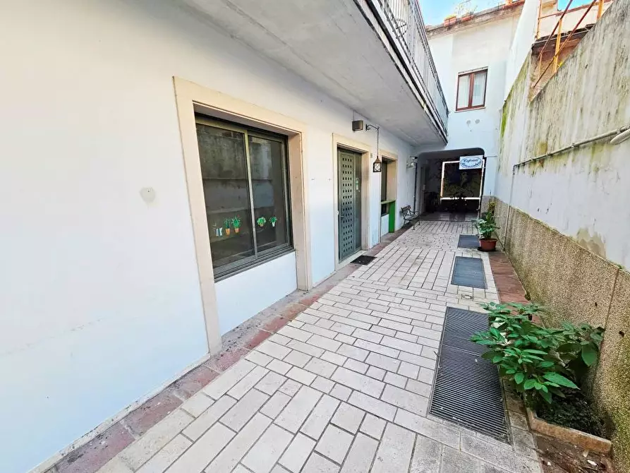 Immagine 3 di Negozio in affitto  in via Garibaldi a Gorizia