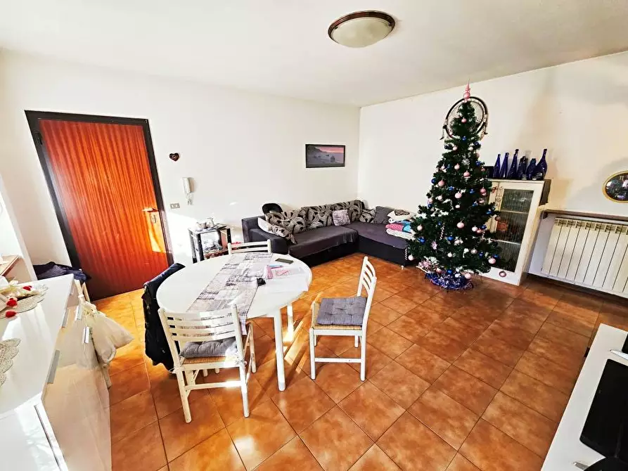 Immagine 18 di Palazzo in vendita  in Via Carducci a Gorizia