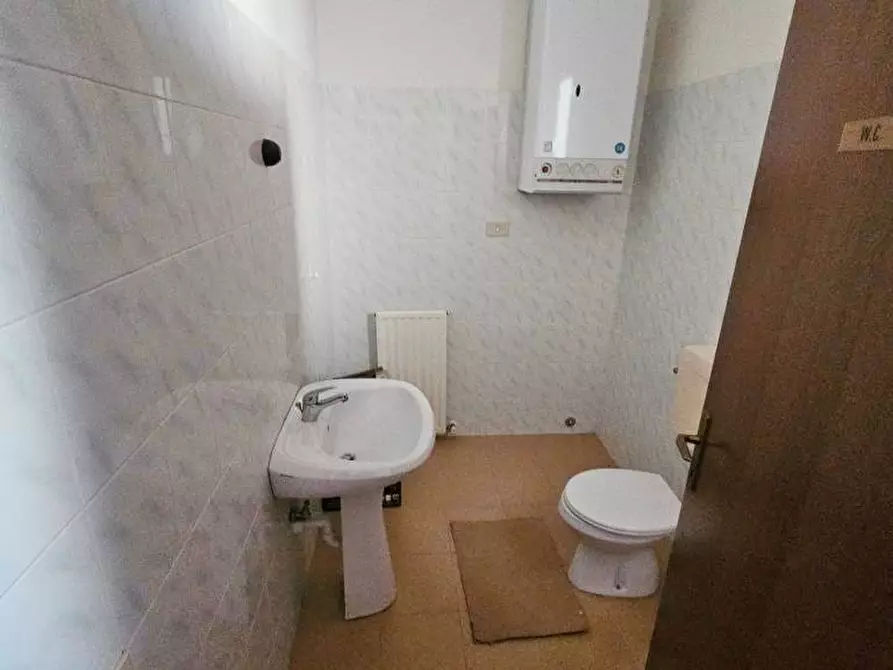 Immagine 10 di Negozio in affitto  in VIA CAPPUCCINI a Gorizia