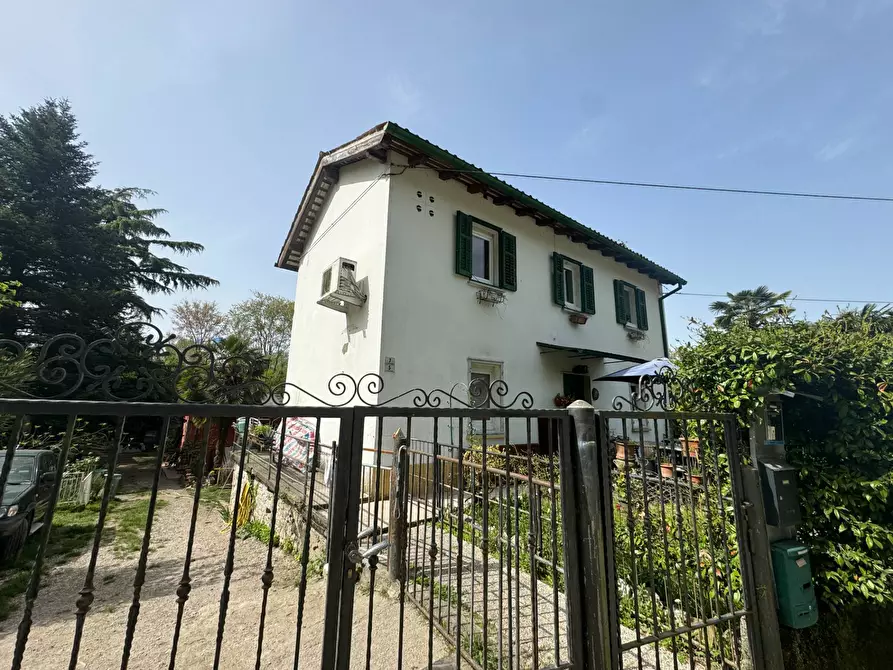 Immagine 1 di Casa indipendente in vendita  a Gorizia