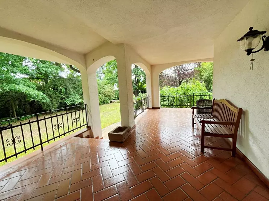 Immagine 5 di Villa in vendita  in STRADA VECCHIA a Gorizia