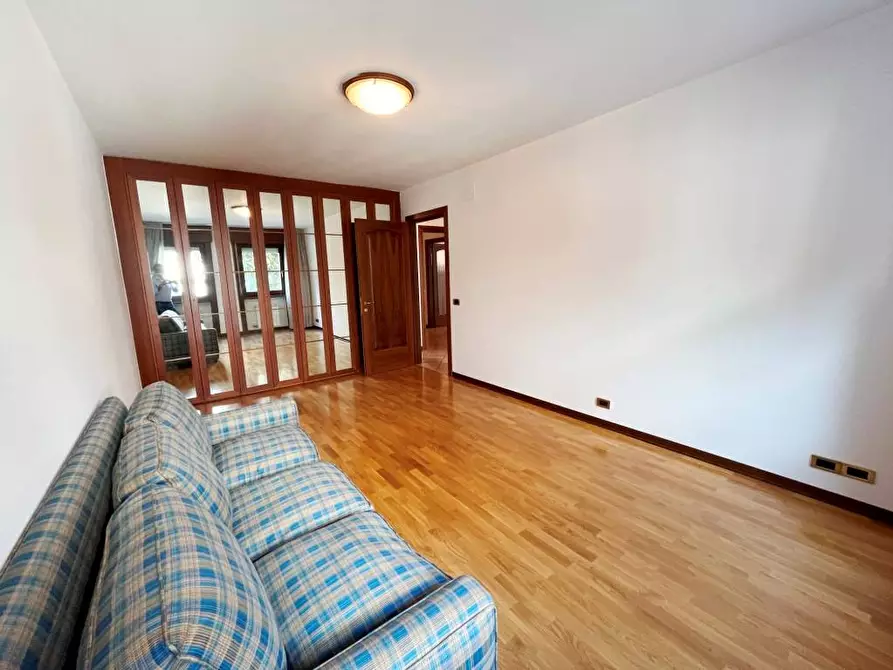 Immagine 10 di Appartamento in vendita  in VIALE 24 MAGGIO a Gorizia