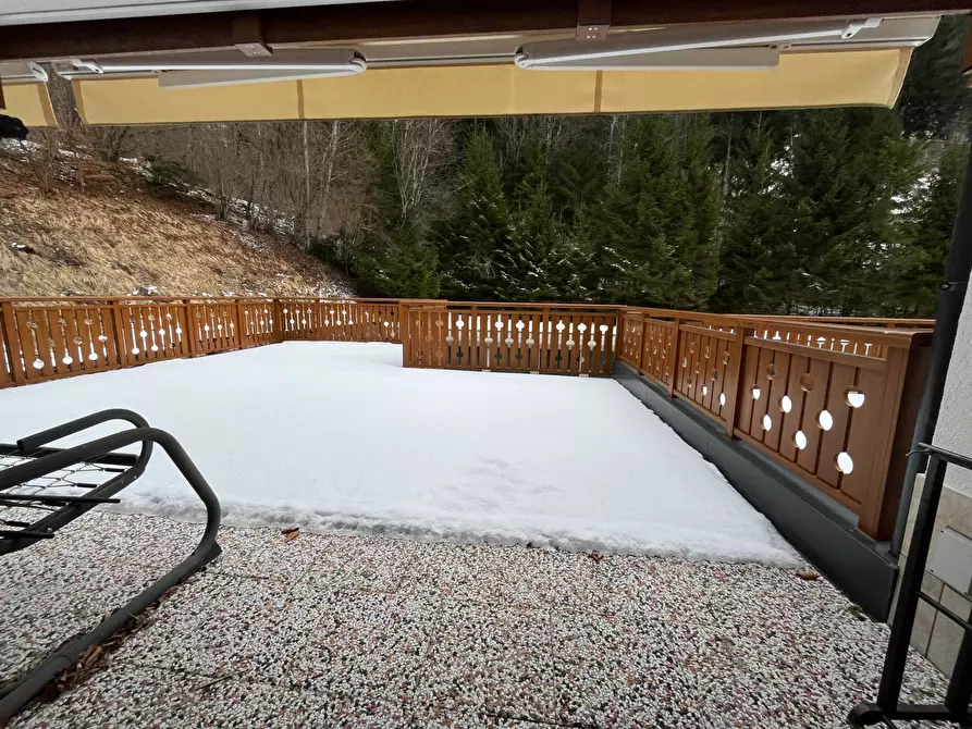 Immagine 6 di Appartamento in vendita  in via frassinella a Tarvisio