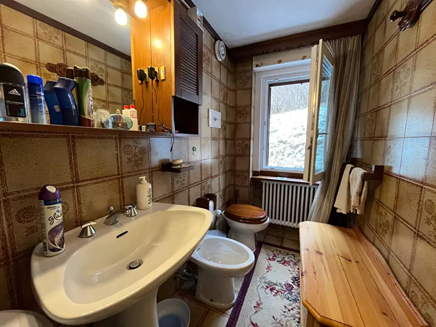 Immagine 15 di Appartamento in vendita  in via frassinella a Tarvisio