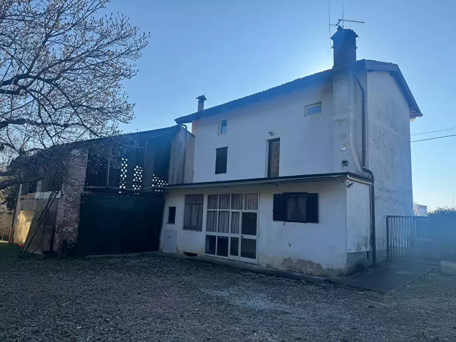 Immagine 2 di Palazzo in vendita  in VIA BRIGATA RE a Gorizia