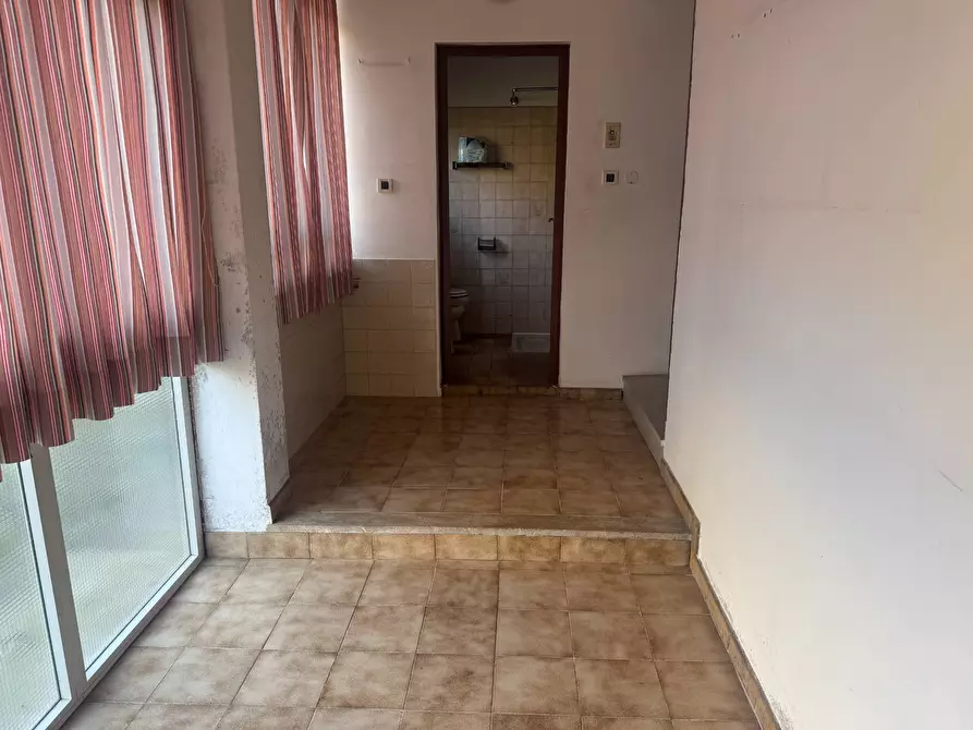 Immagine 9 di Palazzo in vendita  in VIA BRIGATA RE a Gorizia