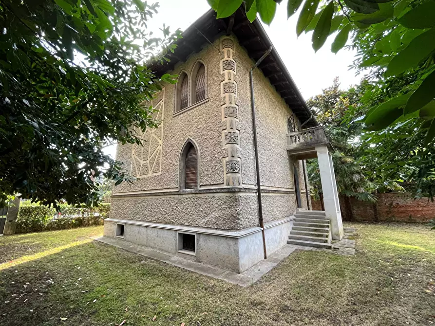 Immagine 2 di Villa in vendita  in VIA CANOVA a Gorizia