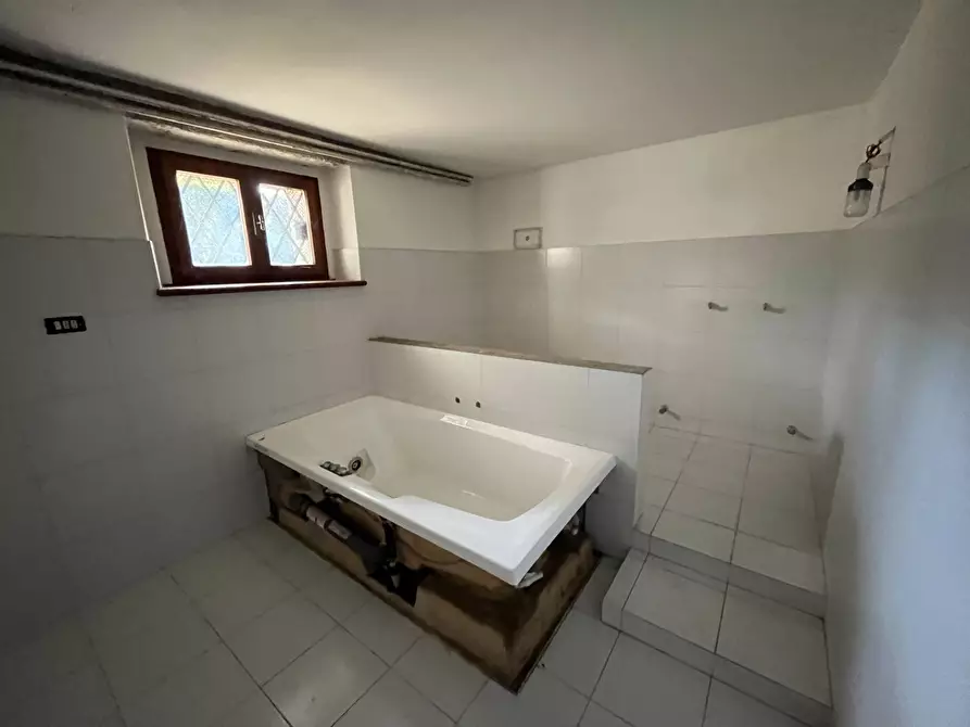 Immagine 17 di Villa in vendita  in VIA CANOVA a Gorizia