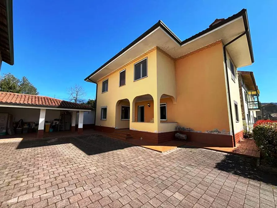 Immagine 1 di Casa indipendente in vendita  in VIA JAKIL a Savogna D'isonzo