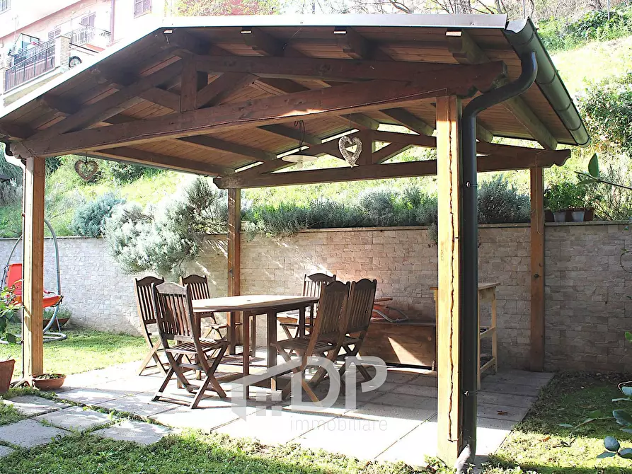 Immagine 25 di Appartamento in affitto  in Via dei Mercati a Palombara Sabina