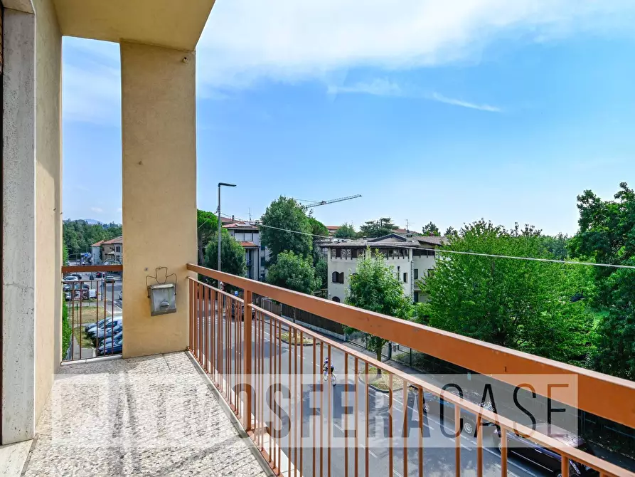 Immagine 13 di Appartamento in vendita  in Via Trento a Mozzo