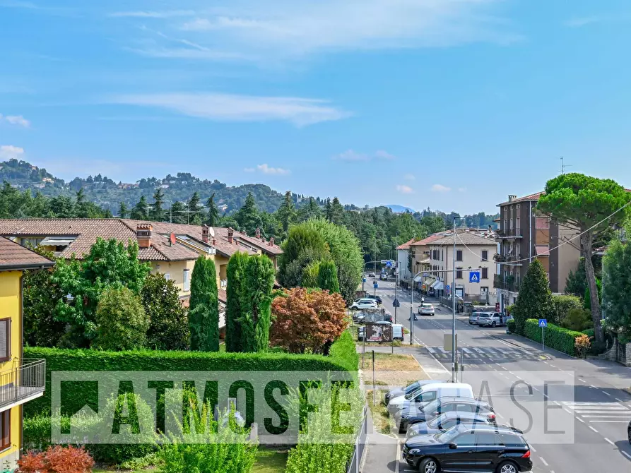 Immagine 14 di Appartamento in vendita  in Via Trento a Mozzo