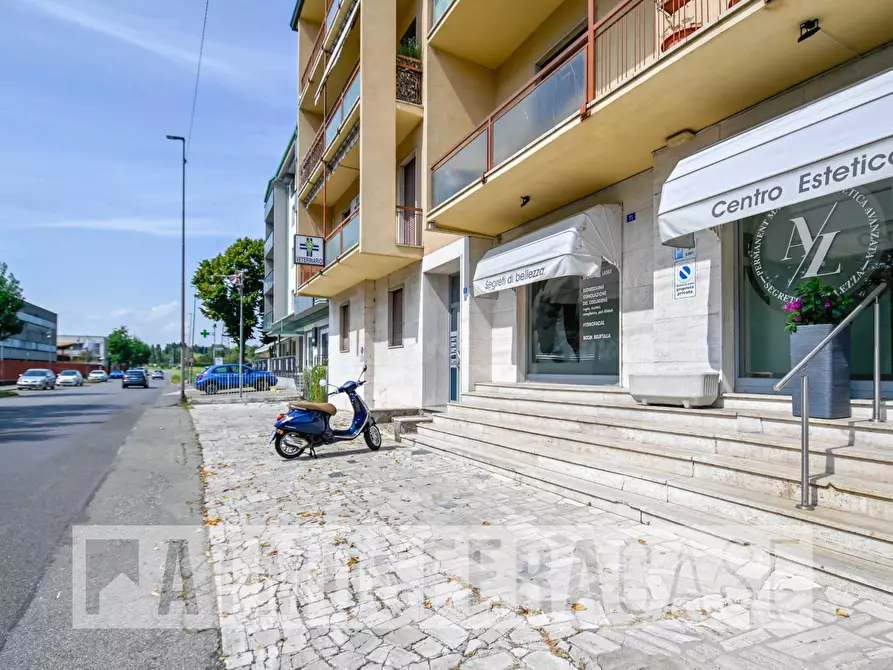 Immagine 17 di Appartamento in vendita  in Via Trento a Mozzo