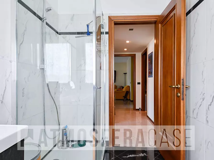 Immagine 13 di Appartamento in vendita  in Via Bellini a Bergamo