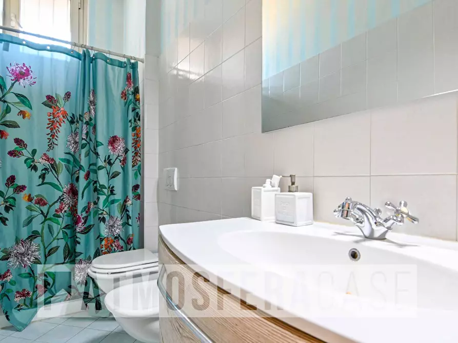 Immagine 10 di Appartamento in vendita  in VIA FRIZZONI a Bergamo