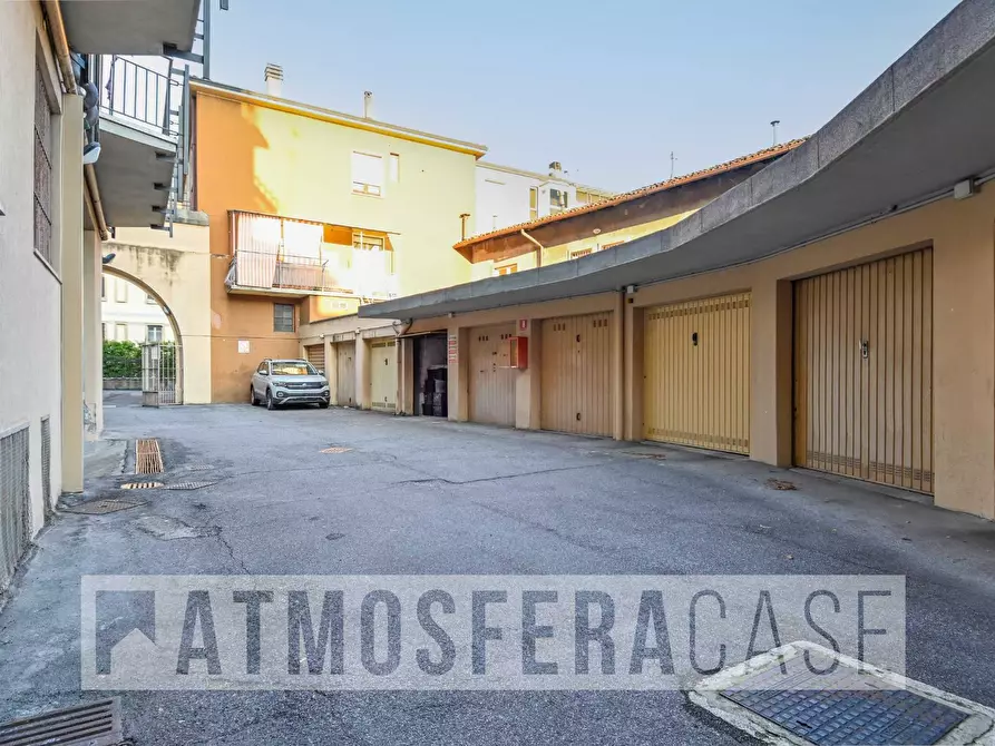 Immagine 19 di Appartamento in vendita  in VIA FRIZZONI a Bergamo