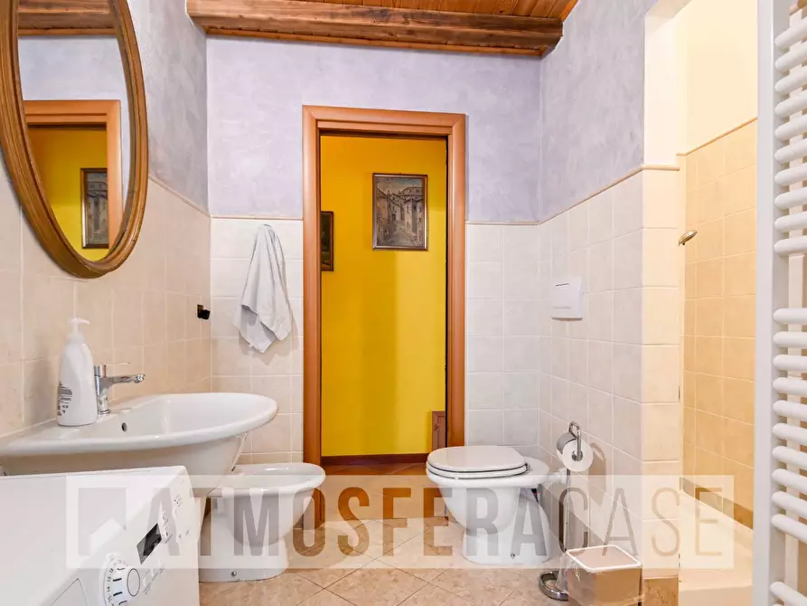 Immagine 10 di Appartamento in vendita  in Via Santa vincenza Gerosa a Bergamo