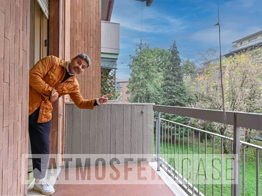 Immagine 7 di Appartamento in vendita  in Via Giosue' Carducci a Bergamo