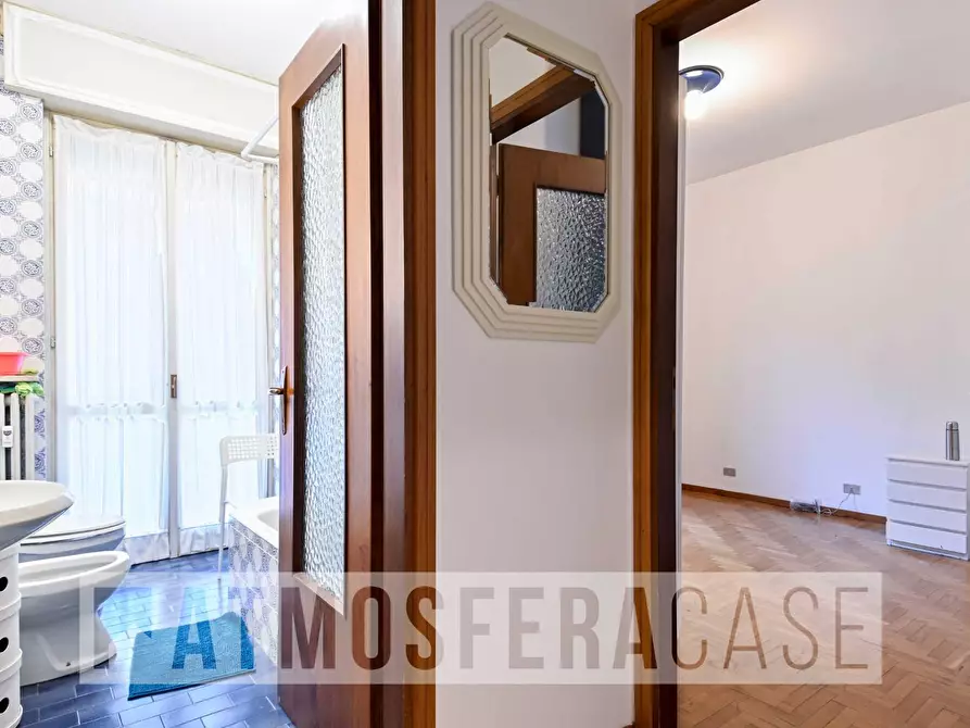 Immagine 17 di Appartamento in vendita  in Via Giosue' Carducci a Bergamo