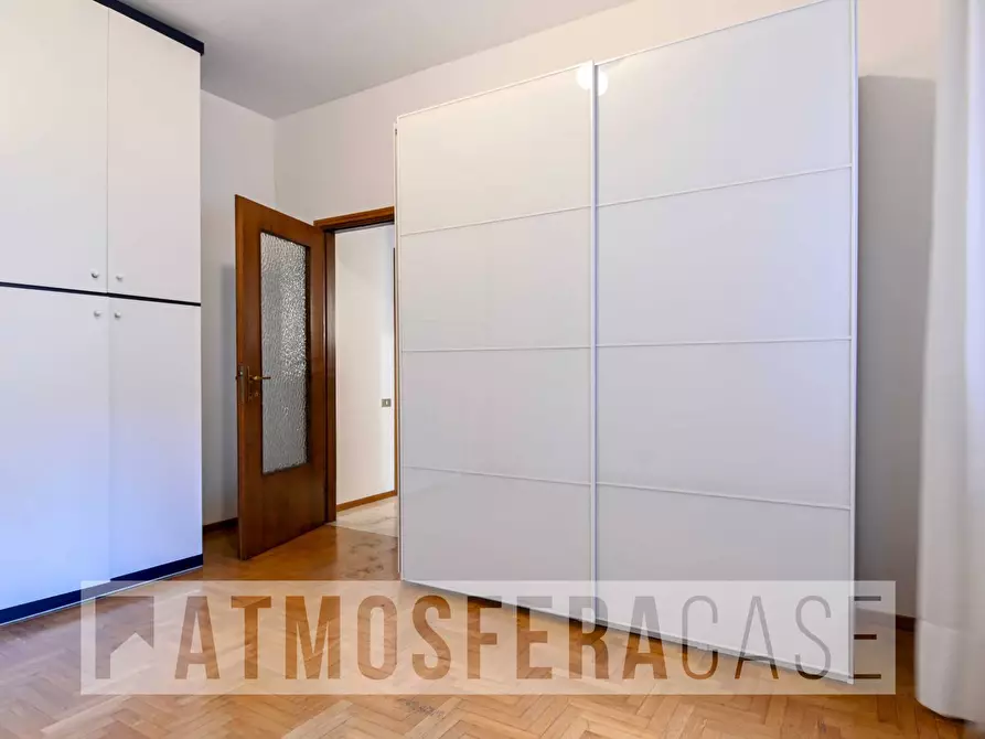 Immagine 16 di Appartamento in vendita  in Via Giosue' Carducci a Bergamo