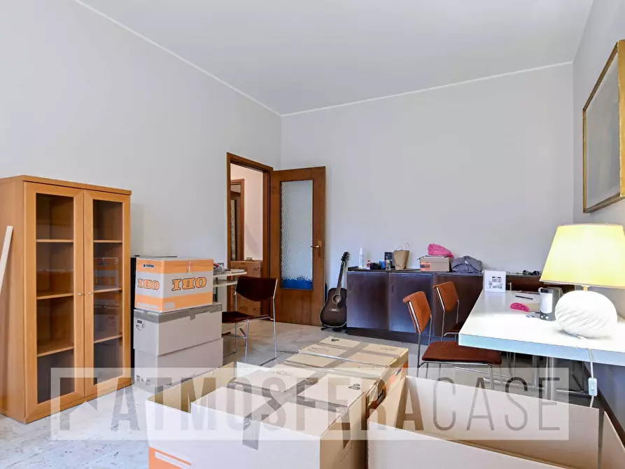 Immagine 5 di Appartamento in vendita  in Via Giosue' Carducci a Bergamo