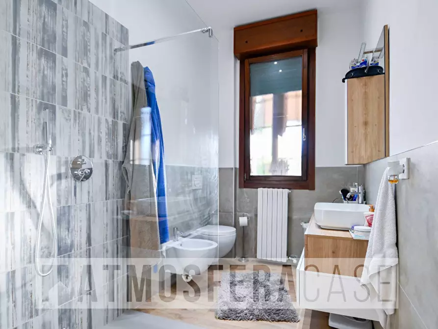 Immagine 9 di Appartamento in vendita  in Via Pizzo Recastello a Bergamo