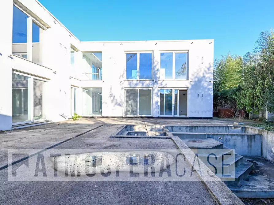 Immagine 14 di Villa in vendita  in via Otto Marzo a Martinengo