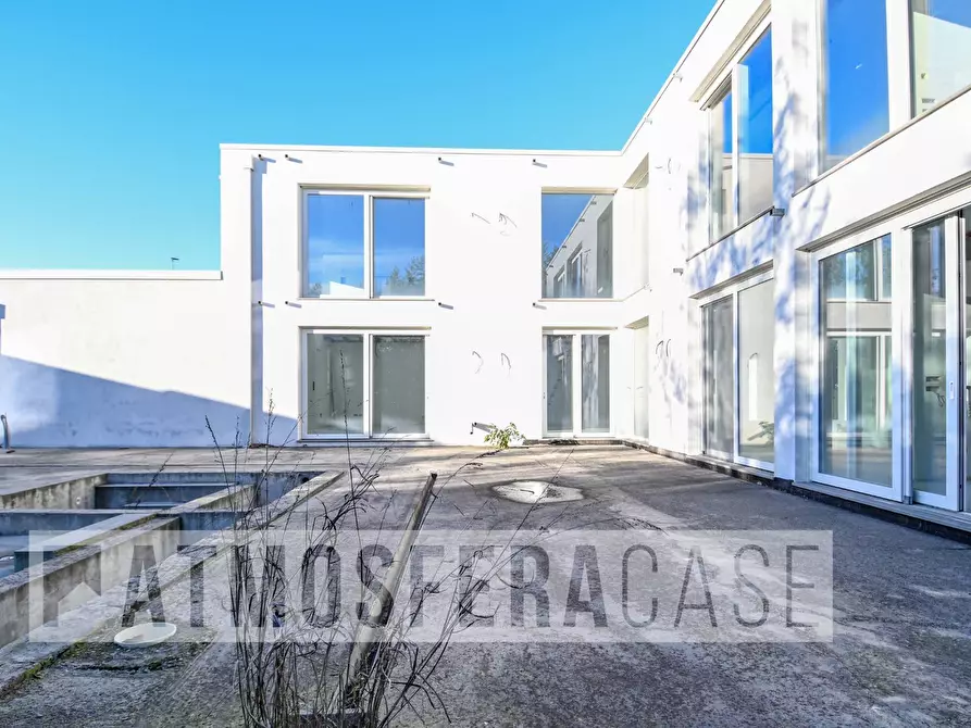 Immagine 15 di Villa in vendita  in via Otto Marzo a Martinengo